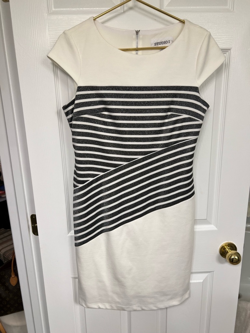 Studio I Black and White Striped Cap-Sleeve Midi Dress
